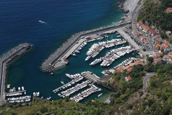 Vista del porto da San Biagio